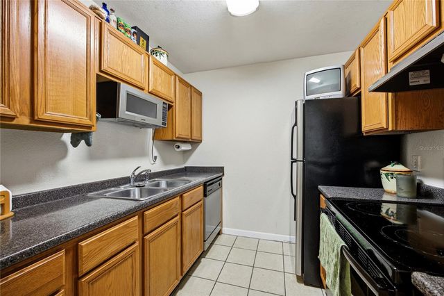 507 NW 39TH ROAD 114, Gainesville, FL 32607