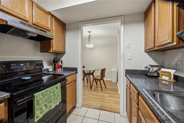 507 NW 39TH ROAD 114, Gainesville, FL 32607