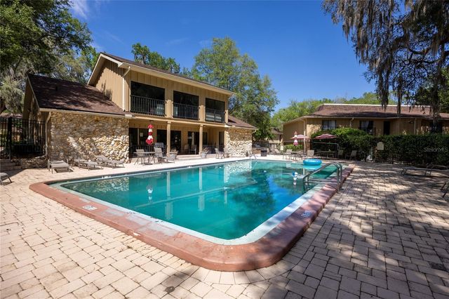 507 NW 39TH ROAD 114, Gainesville, FL 32607