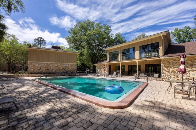 507 NW 39TH ROAD 114, Gainesville, FL 32607