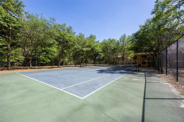 507 NW 39TH ROAD 114, Gainesville, FL 32607
