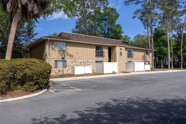 507 NW 39TH ROAD 114, Gainesville, FL 32607
