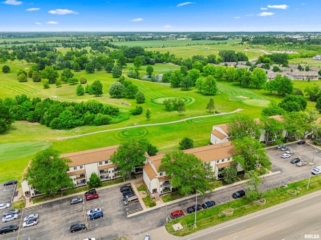 3207 W Willow Knolls Dr Apt C52, Peoria, IL 61614