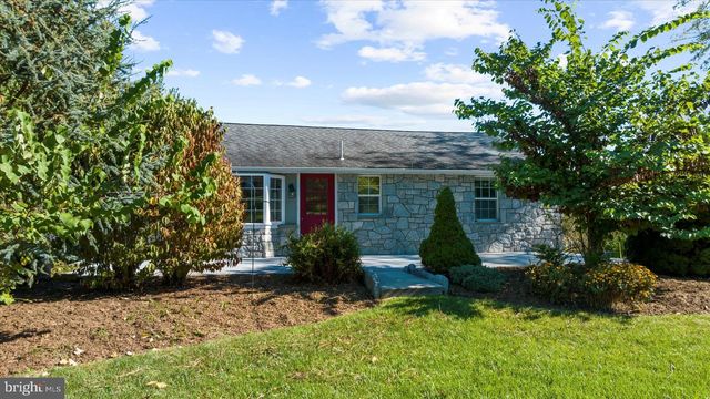 287 KULP RD, Pottstown, PA 19465