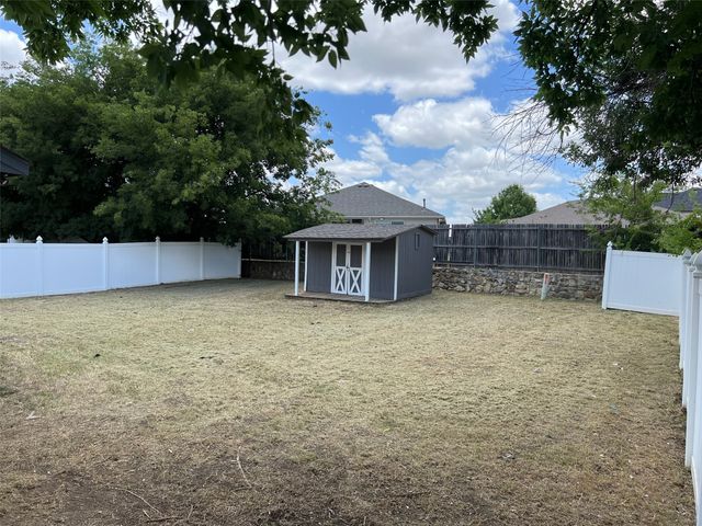 2457 Sweetwood Drive, Fort Worth, TX 76131