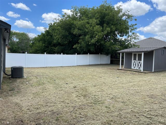2457 Sweetwood Drive, Fort Worth, TX 76131
