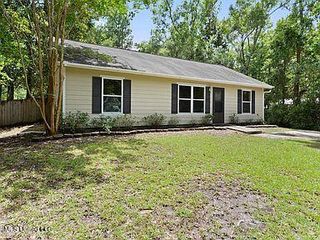 8725 Elm Avenue, Ocean Springs, MS 39564