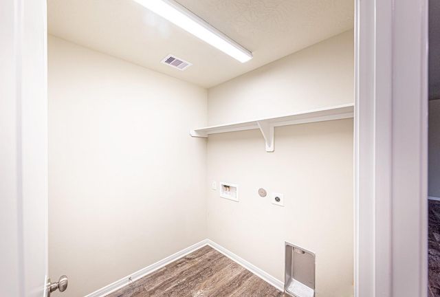 3032 Stonebriar Court, Conroe, TX 77301