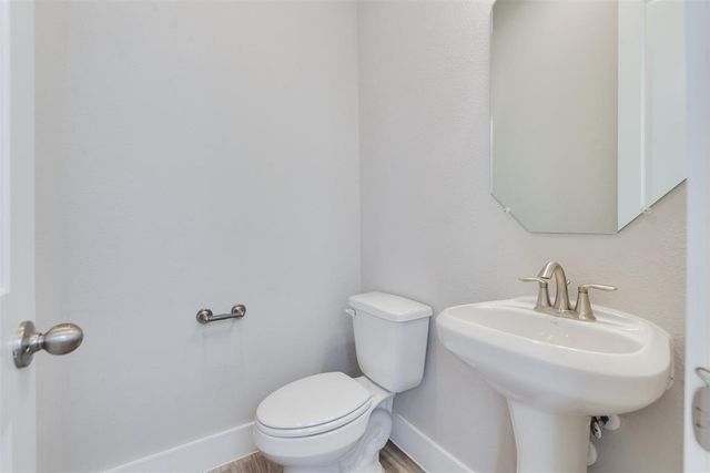 7705 Rainbow Close Lane, Houston, TX 77055