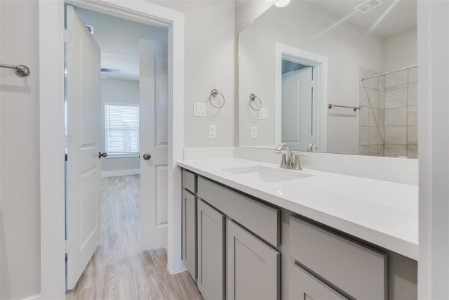 7705 Rainbow Close Lane, Houston, TX 77055