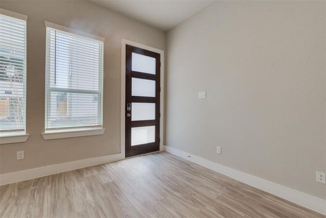 7705 Rainbow Close Lane, Houston, TX 77055