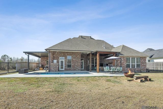 9038 Villa Haven Dr, Greenwell Springs, LA 70739