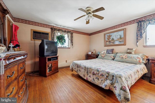 249 S PENNELL RD, Media, PA 19063