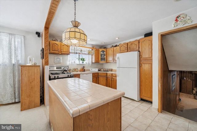 249 S PENNELL RD, Media, PA 19063