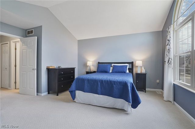 3885 Heron Court, Stow, OH 44224