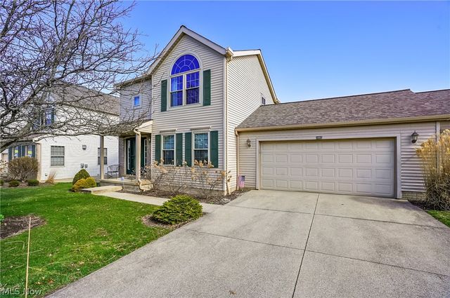 3885 Heron Court, Stow, OH 44224