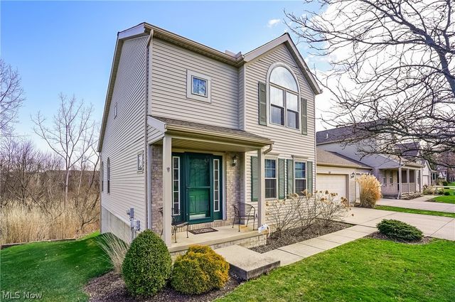 3885 Heron Court, Stow, OH 44224