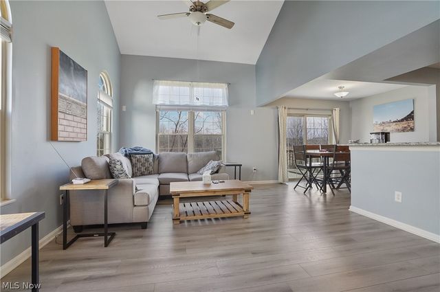 3885 Heron Court, Stow, OH 44224