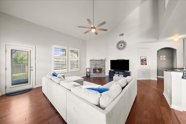 2108 Prescott Downs Drive, Denton, TX 76210