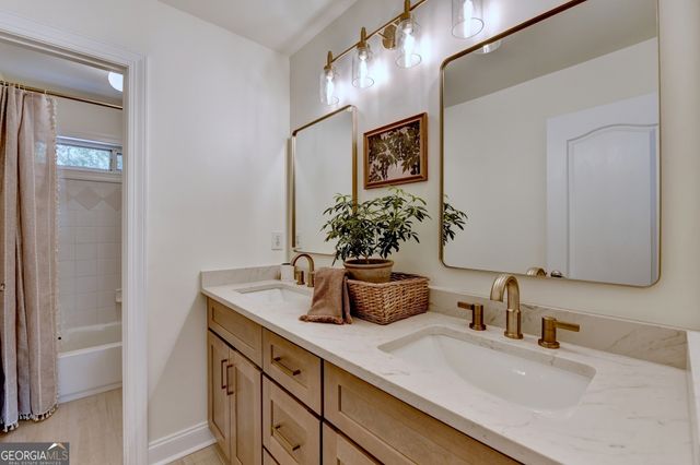 4555 E Point Drive, Cumming, GA 30041