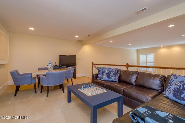 108 Kings Mill Road, Monroe, NJ 08831