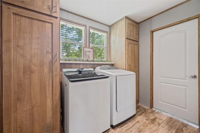 166 County Road 3791, Cleveland, TX 77328