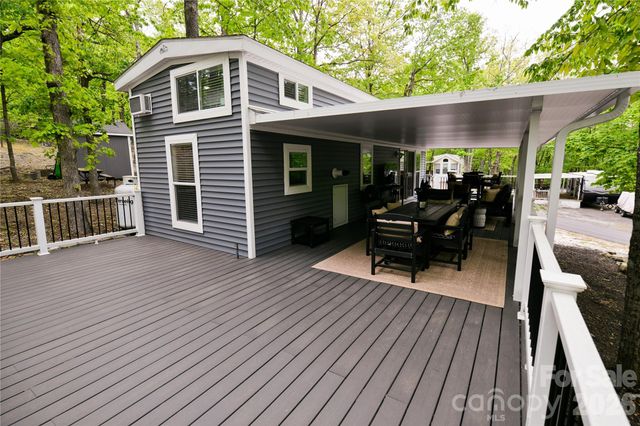 310 Laurelwood Lane, Traphill, NC 28685