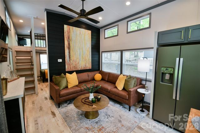 310 Laurelwood Lane, Traphill, NC 28685