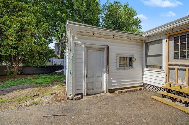 130 Manning Street, Manchester, NH 03103