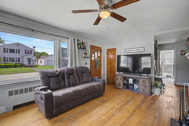130 Manning Street, Manchester, NH 03103