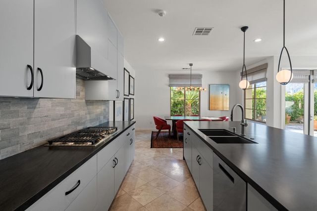 1615 Savvy Court, Palm Springs, CA 92262