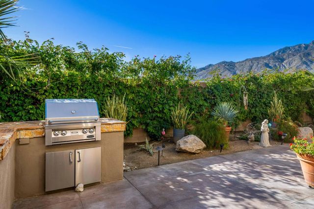 1615 Savvy Court, Palm Springs, CA 92262