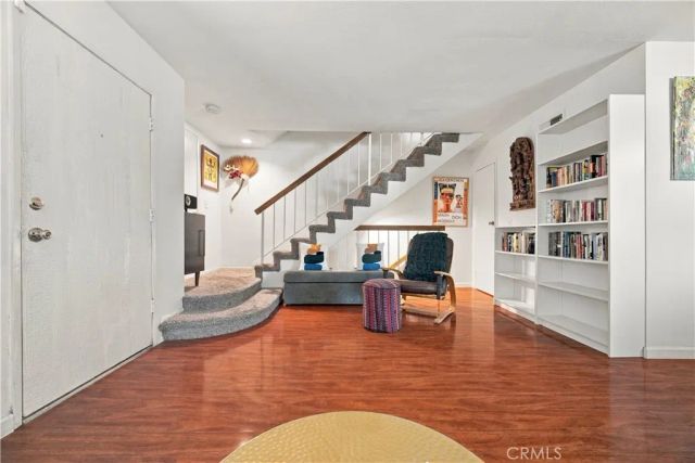1545 W Jefferson, Los Angeles, CA 90018
