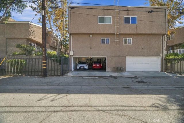 1545 W Jefferson, Los Angeles, CA 90018