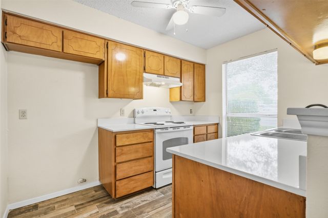 5900 Stardust Drive S, Watauga, TX 76148