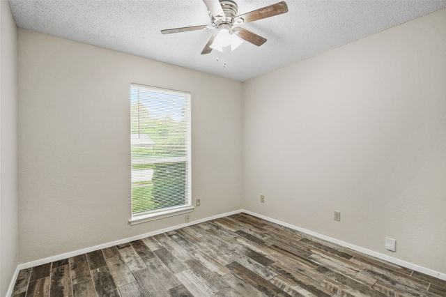 5900 Stardust Drive S, Watauga, TX 76148