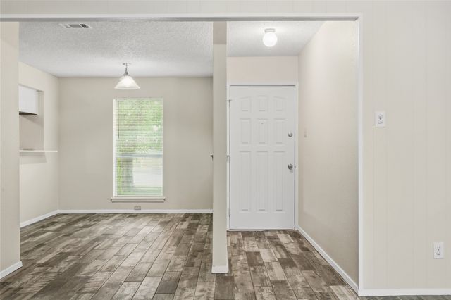 5900 Stardust Drive S, Watauga, TX 76148