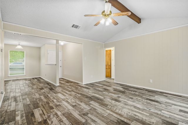 5900 Stardust Drive S, Watauga, TX 76148