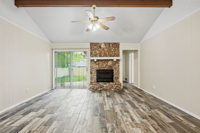 5900 Stardust Drive S, Watauga, TX 76148