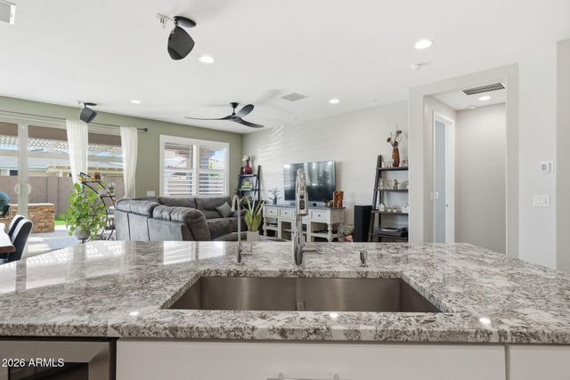 12258 E BALLENTINE Road, Gold Canyon, AZ 85118