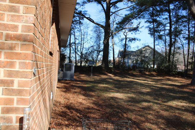 2158 Junior Road, Kenly, NC 27542