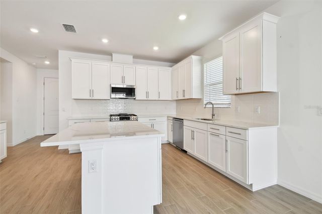 18071 CHERISHED LOOP, Lakewood Ranch, FL 34211