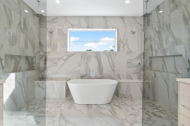 735 SE 4th Avenue, Delray Beach, FL 33483