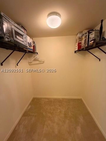 900 Colony Point Cir 416, Pembroke Pines, FL 33026