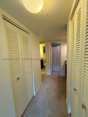 900 Colony Point Cir 416, Pembroke Pines, FL 33026