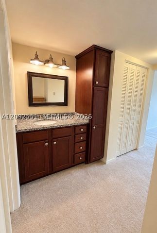 900 Colony Point Cir 416, Pembroke Pines, FL 33026