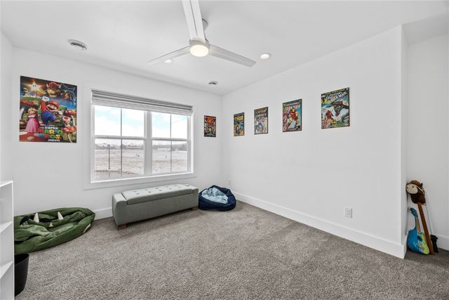 1114 Towne Centre Court, Urbana, IA 52345