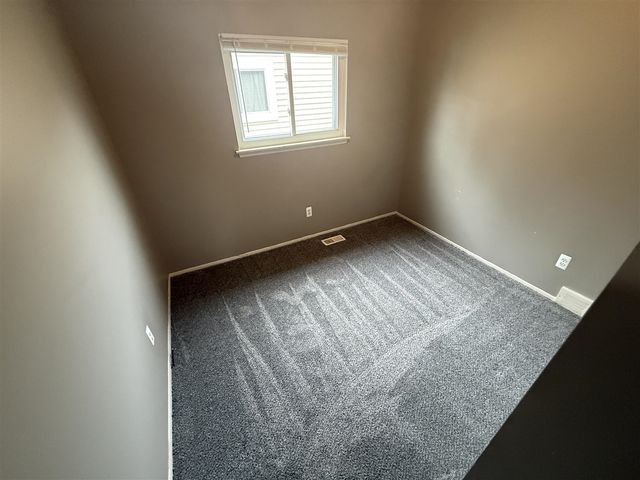 27912 Van Howe Street, Roseville, MI 48066