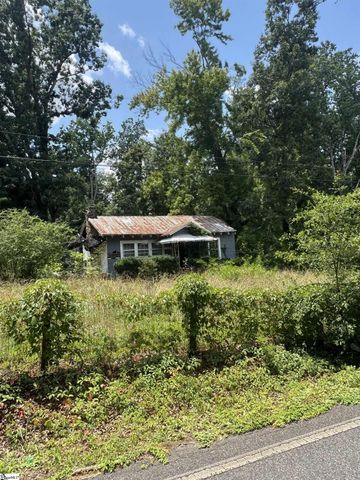 125 Pleasant Retreat Road, Travelers Rest, SC 29690