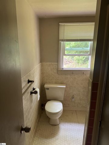 125 Pleasant Retreat Road, Travelers Rest, SC 29690
